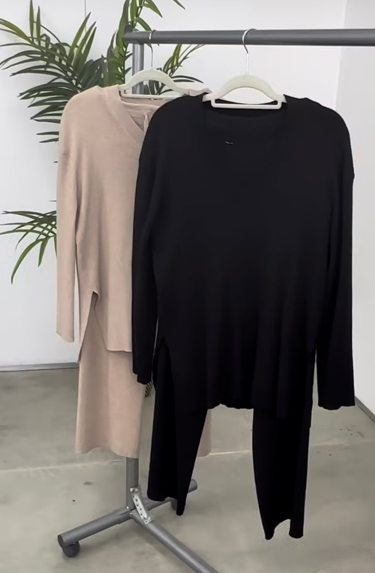 EIGHT TWO ZERO RIBBED KNIT SET - BLACK - S/M 6-16